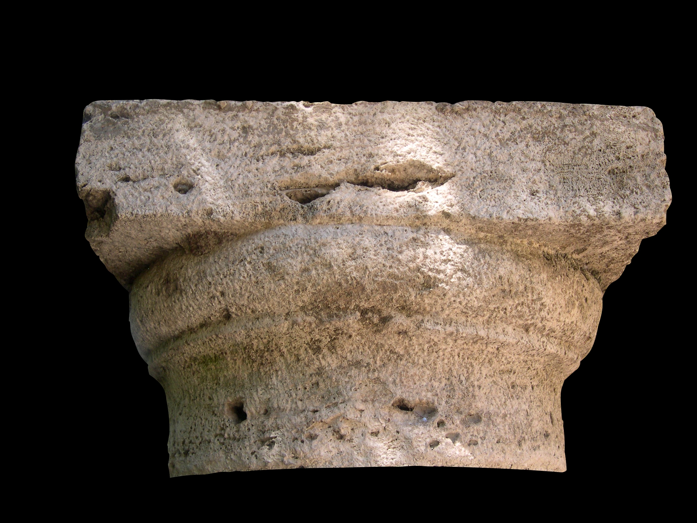 Capitello tuscanico di colonna