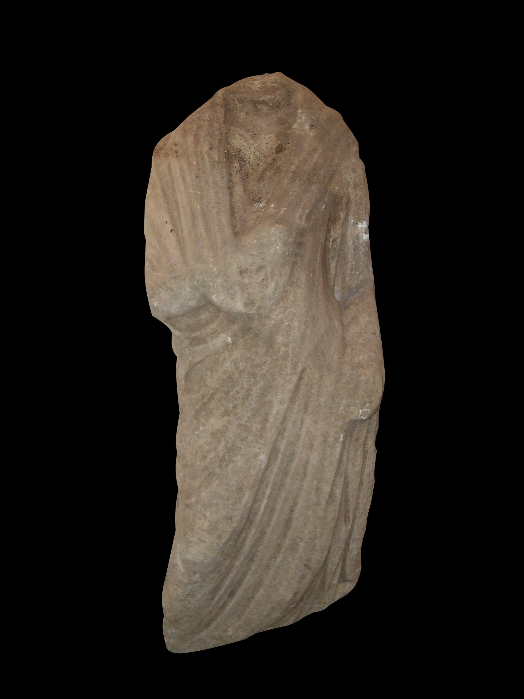 Headless statue of togatus