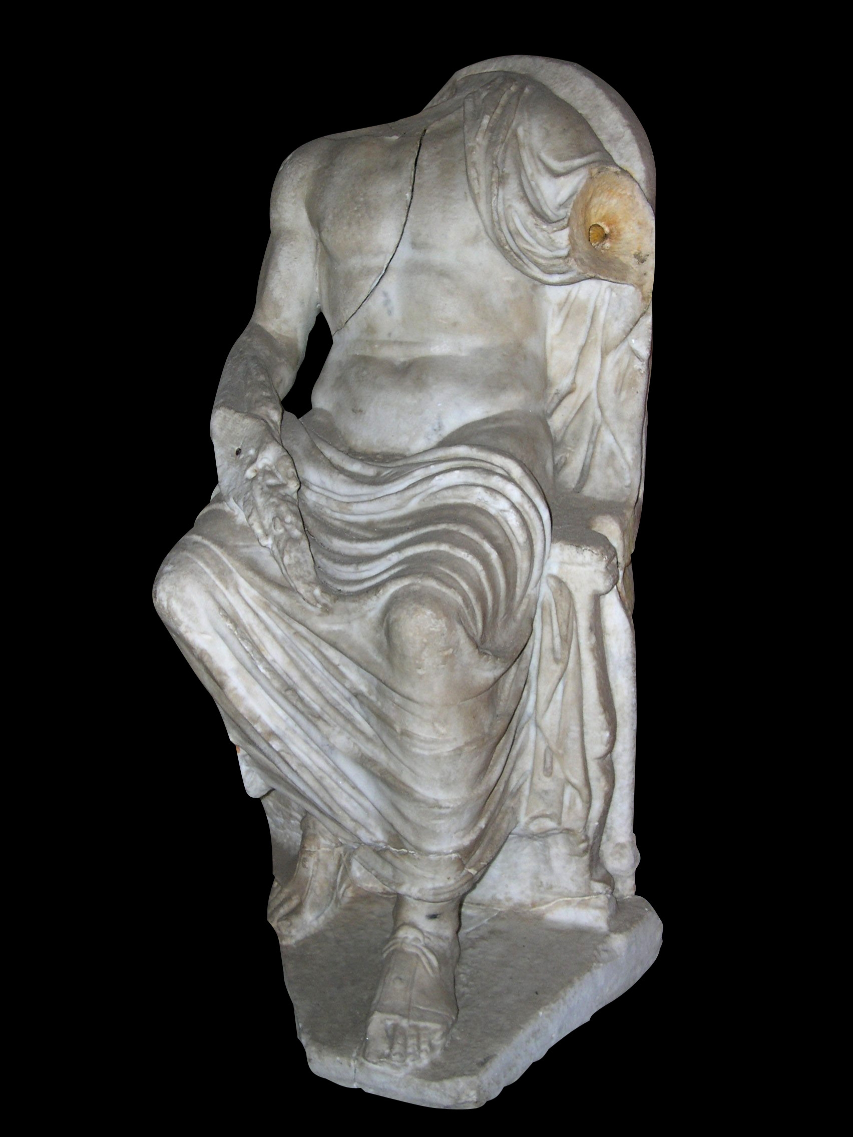 Headless statuette of seated Zeus